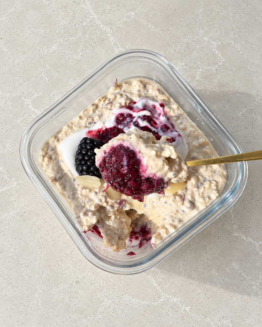 Apple & Blackberry Overnight Oats