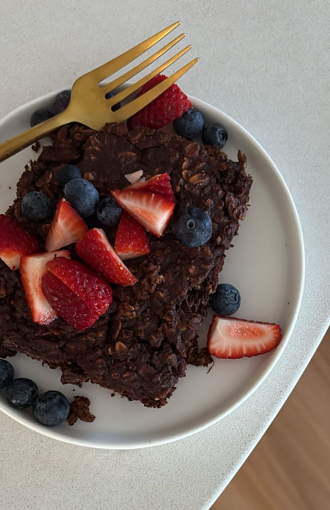 Are Overnight Oats Better Hot or Cold? A Dietitian Explains